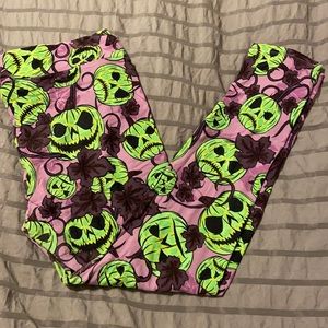 Lularoe Halloween TC Leggings worn once Pumpkins with leaves
